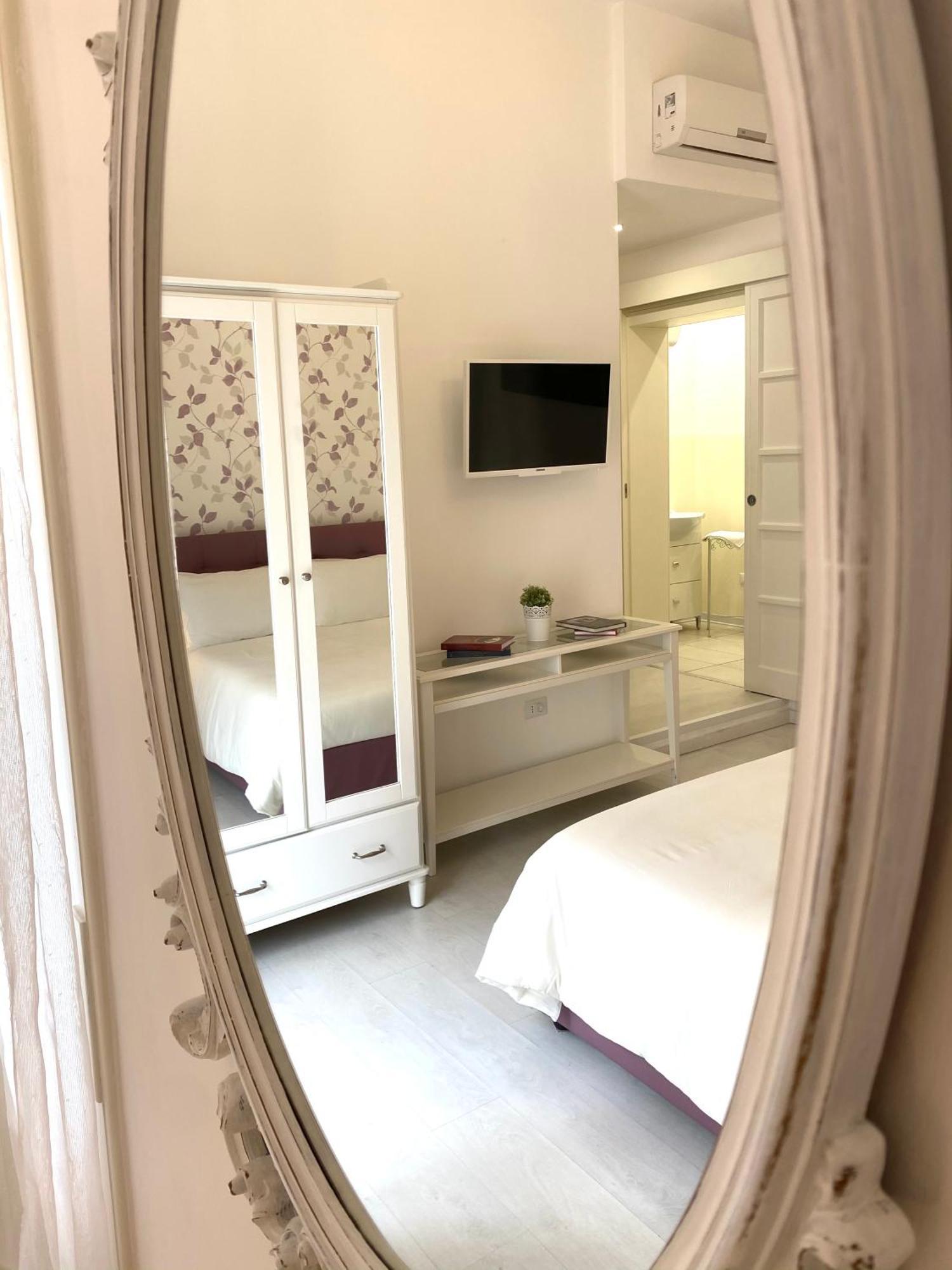 Dai 3 Santi Bed & Breakfast Lecce Exterior foto